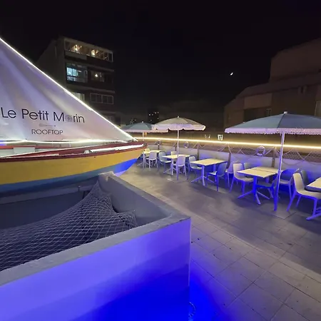 Ura Hotels Boutique Gurea-2